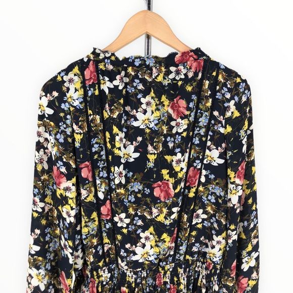 Banana Republic Valeri Long Sleeve Floral Smocked Waist Dress size Medium - Picture 9 of 14